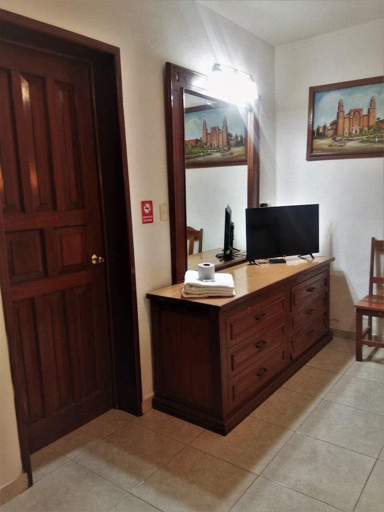 Hotel Santa Lucía, Mérida – Updated 2023 Prices